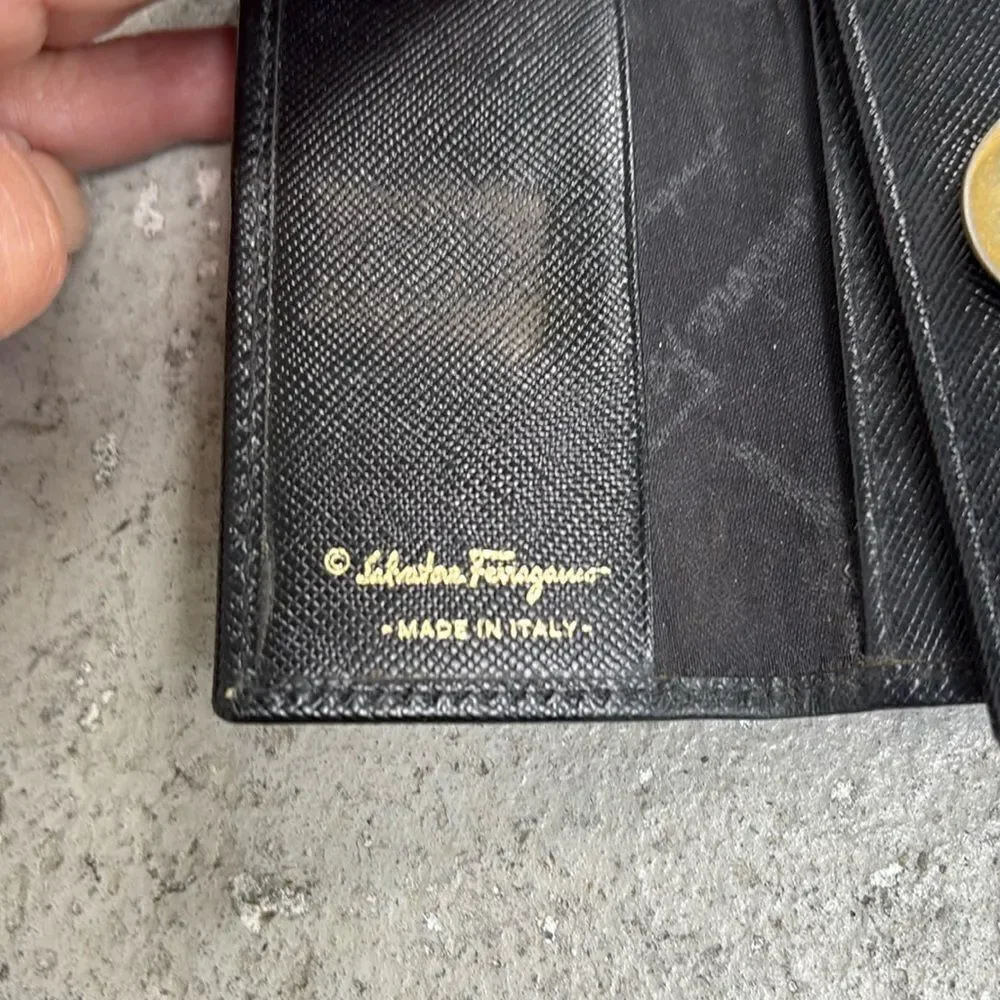 Vintage Ferragamo key holder and money clip
